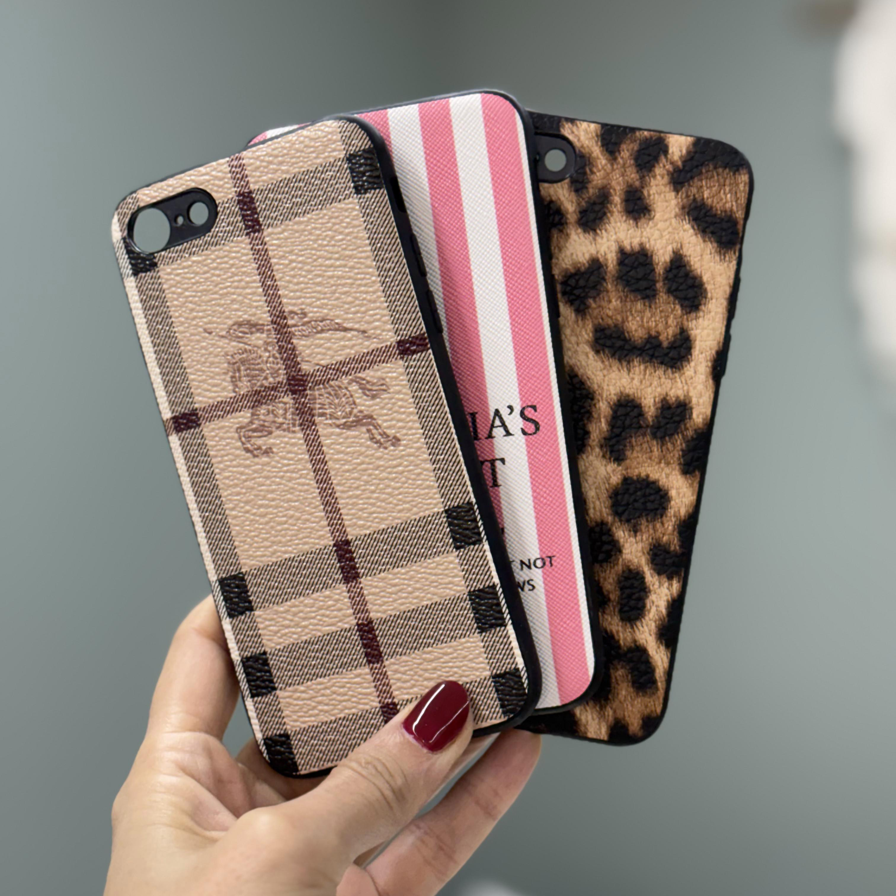 کاور چرمی طرحدار مناسب برای اپل iPhone 7